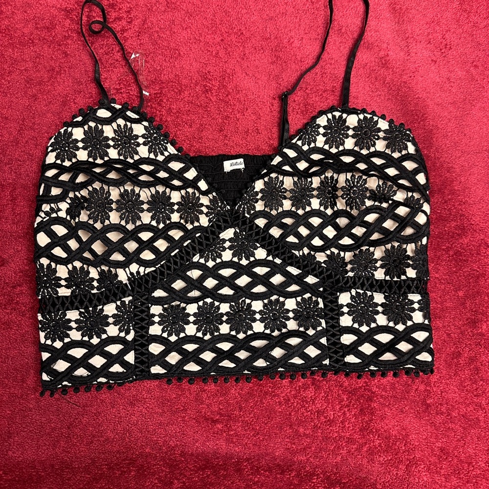 Listicle Black and Cream Lace Crop Top bralette